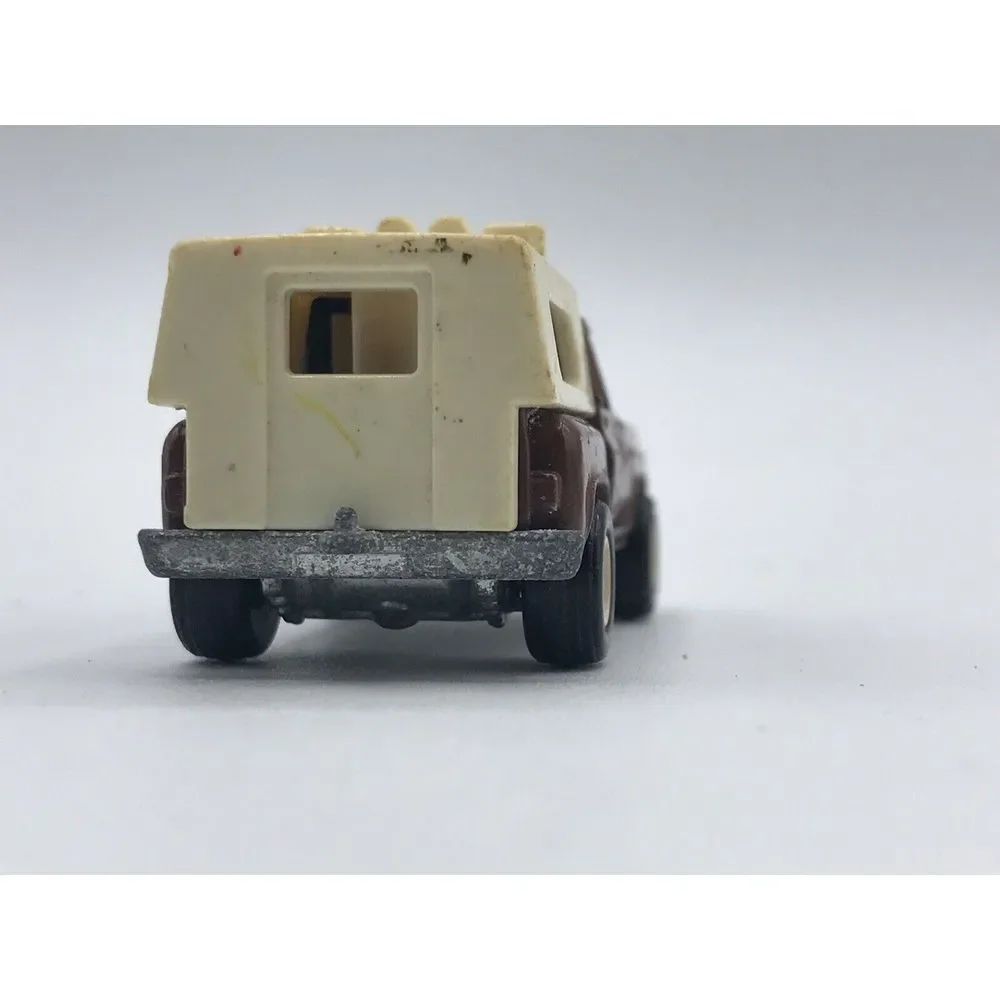 Tomy Tomica #F44 Chevrolet Pickup Truck 4x4 Very Nice! 1:77 Die-Cast Car‎